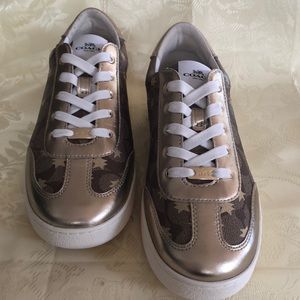 Coach Signature Star Sneaker